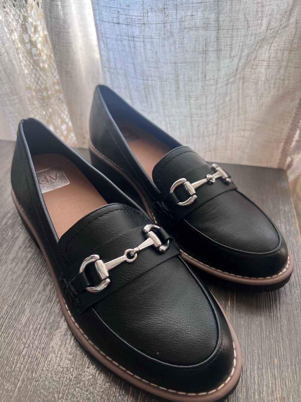DV Dolce Vita Black Loafers Size 9 Horsebit Chunky Lug Sole Comfort Classic